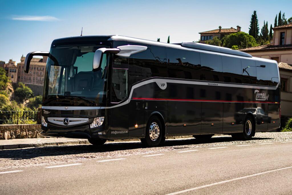 Mieten Sie einen 35 Sitzer Luxus VIP Reisebus (Cummins C10 2019) von Autocares TORRES BUS S.L. in Villanueva de Bogas 