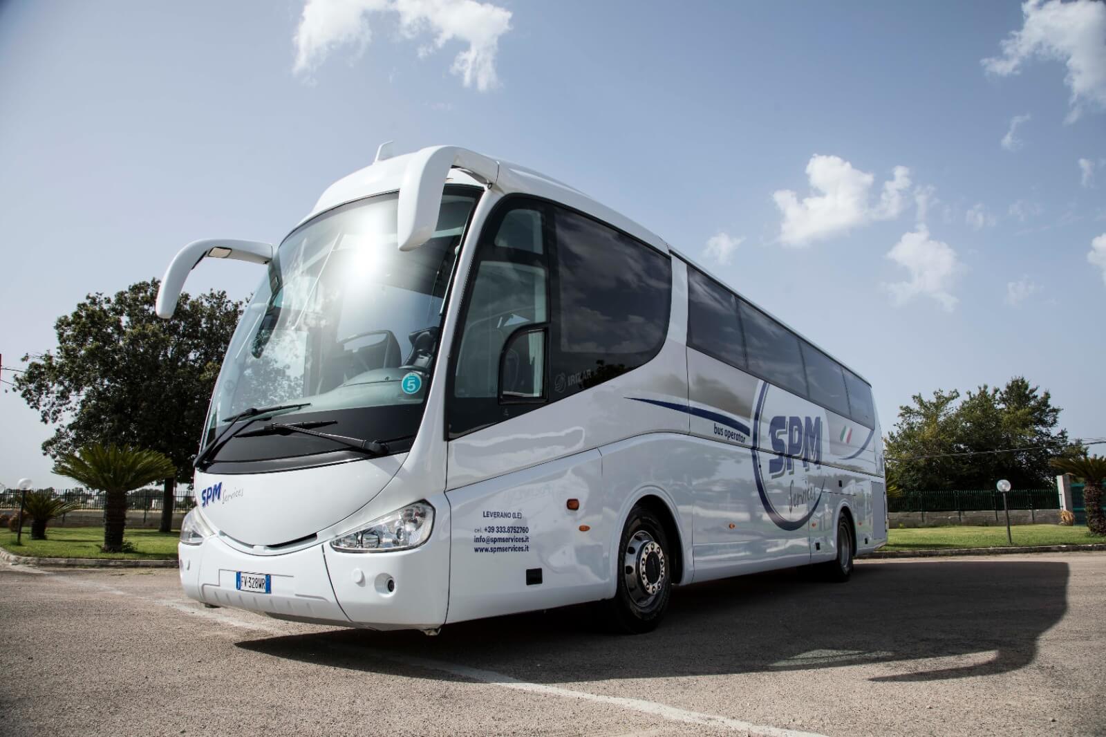 Hire a 51 seater Luxury VIP Coach (IRIZAR  PB 2010) from SPM SERVICES in LEVERANO 