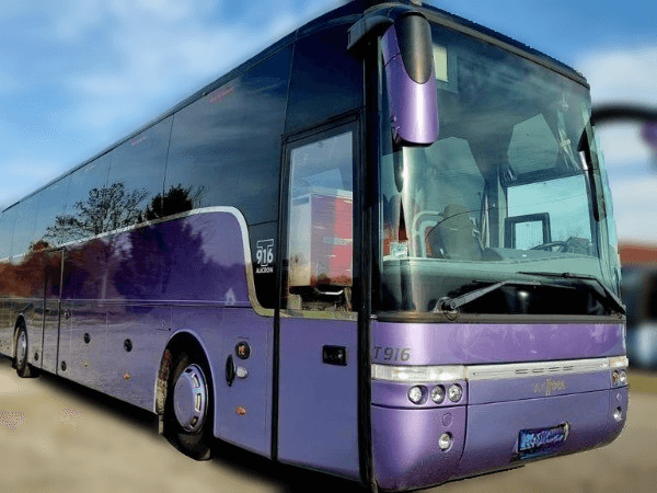 Hire a 62 seater Luxury VIP Coach (. . 2018) from VAYBUS in valenton 