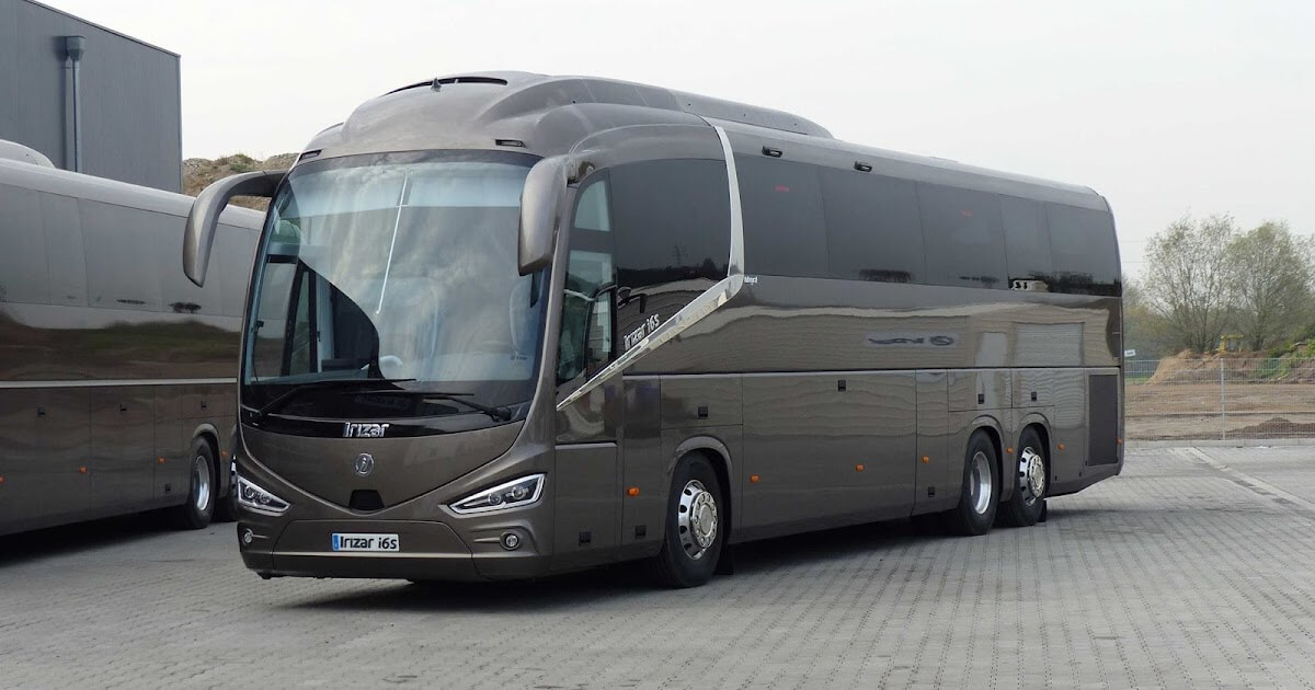 Alquile un Autocar Ejecutivo de 60 plazas mercedes Irizar i6s 2023) de Autocares Matiena de ABADIÑO 