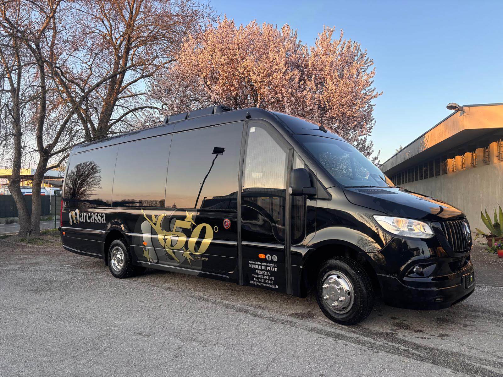 Hire a 20 seater Minibus (MERCEDES SPRINTER 519 VIP 2026) from Marcassa Viaggi srl in Musile di Piave