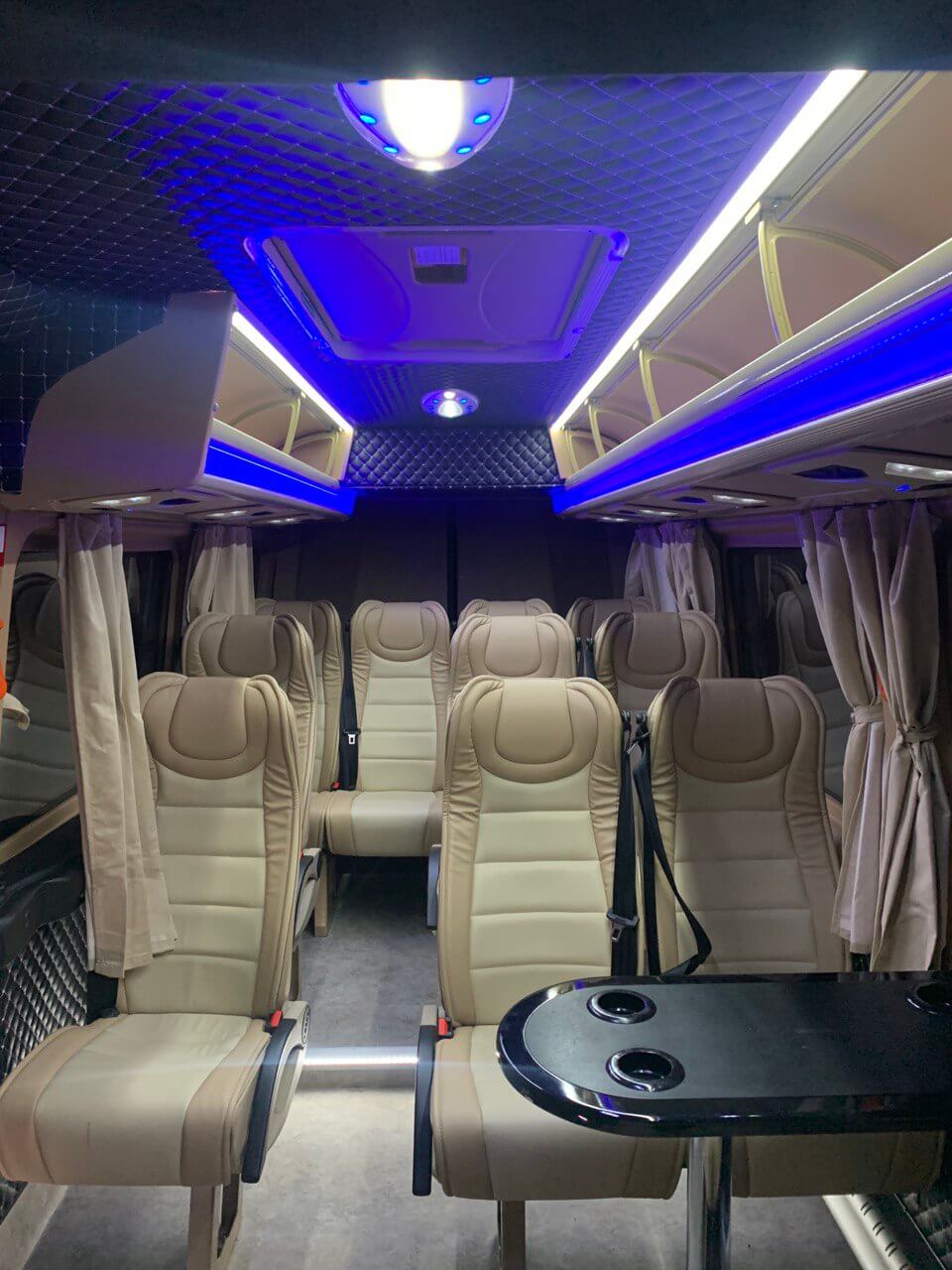 Rent a 13 seater Minibus  (Mercedes Sprinter 416 2019) from Happybus SL from Palma de mallorca 