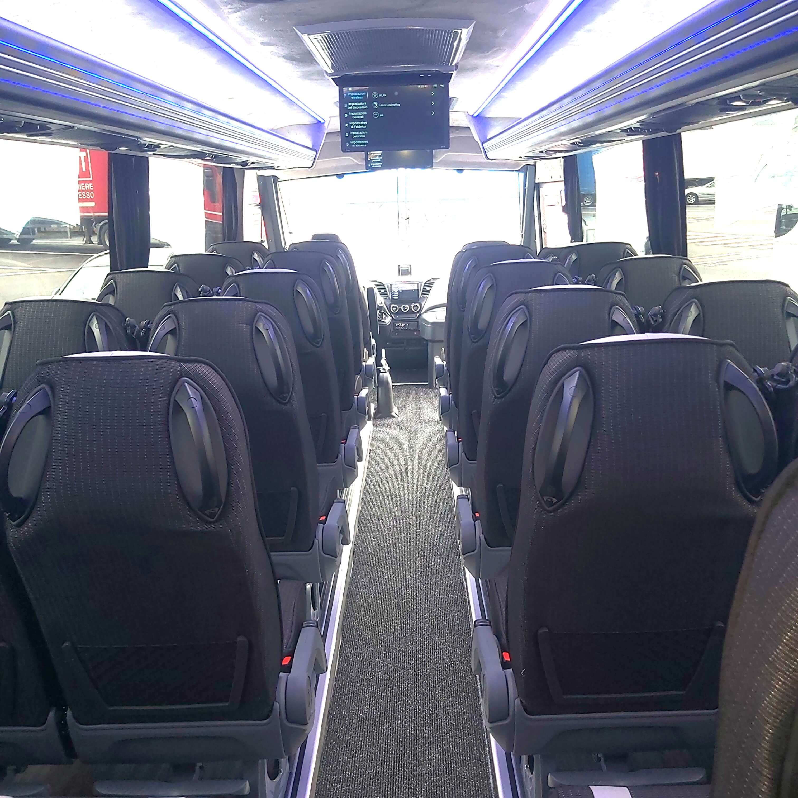 Rent a 30 seater Luxury VIP Coach (MERCEDES SPRINTER 2025) from Autonoleggio Amico di Morea Michele from TRENTO 